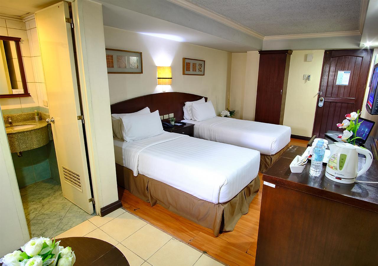 Fersal Hotel - Маніла Екстер'єр фото